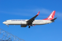 Turkish Airlines 737 TC-JHM