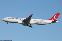 Turkish Airlines A330 TC-JNR