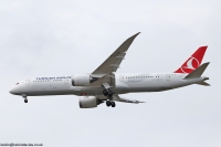 Turkish Airlines 787 TC-LLB