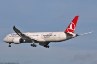 Turkish Airlines 787 TC-LLT