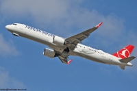 Turkish Airlines A321 TC-LSC