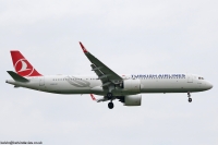 Turkish Airlines A321 TC-LSE
