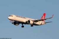 Turkish Airlines A321 TC-LSK