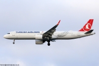 Turkish Airlines A321 NEO TC-LSM