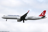 Turkish Airlines A321 TC-LTN