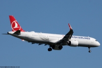 Turkish Airlines A321 TC-LTR