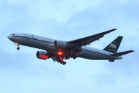 Pakistan Airlines B777 AP-BMG