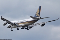 Singapore Airlines 747 9V-SFM