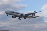 Singapore Airlines 777  9V-SWW