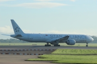 Singapore Airlines 777 9V-SWI