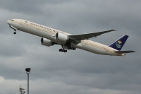 Saudi Arabian 777 HZ-AK17