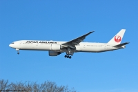 Japan Airlines 777 JA733J