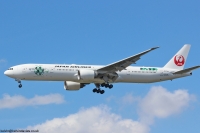 Japan Airlines 777 JA734J