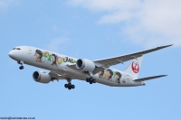 Japan Airlines 787 JA873J