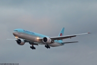 Korean Air 777 HL7204