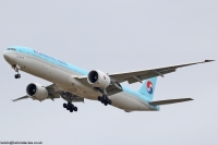 Korean Air 777 HL8006