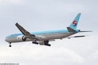 Korean Air 777 HL8006