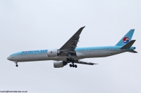 Korean Air 777 HL8041