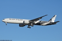 Air New Zealand 777 ZK-OKM