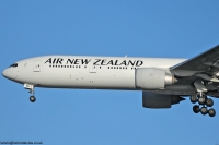 Air New Zealand 777 ZK-OKM