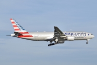 N796AN American Airlines B777