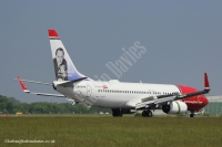 Norwegian 737 LN-DYM