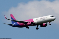 Wizz Air UK A321 G-WUKJ