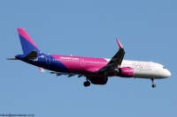 Wizz Air UK A321 G-WUKU