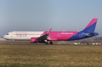 Wizz Air A321 NEO HA-LVT