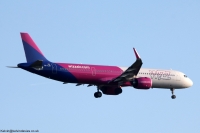 Wizz Air A321 HA-LZK