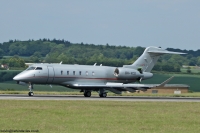 VistaJet Challenger 350 9H-VCO