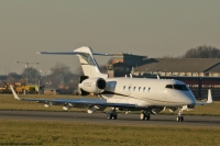 MHS Aviation Challenger 300 D-BTLT