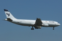 Iran Air A300 EP-IBD