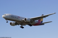 Asiana Airlines 777 HL7755