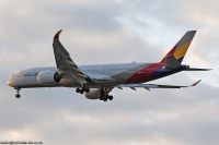 Asiana A350 HL8078