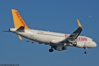 Pegasus Airlines A320 TC-DCA