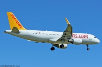 Pegasus Airlines A320 TC-DCE