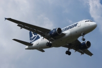 Tarom A318 YR-ASB