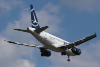 Tarom A318 YR-ASB