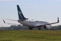 Westjet 737NG C-GWCN
