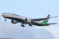 EVA Air 777 B-16733