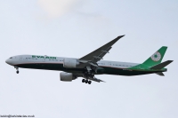 EVA Air 777 B-16739