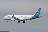 Ukraine International EMB-190 UR-EME