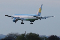 Uzbekistan Airways 757 UK75704