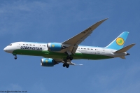 Uzbekistan Airways 787 UK78701