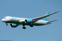 Uzbekistan Airways 787 UK78702