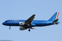 Italia Trasporto Aero A320 EI-DTJ