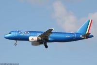 Italia Trasporto Aero A320 EI-DTO